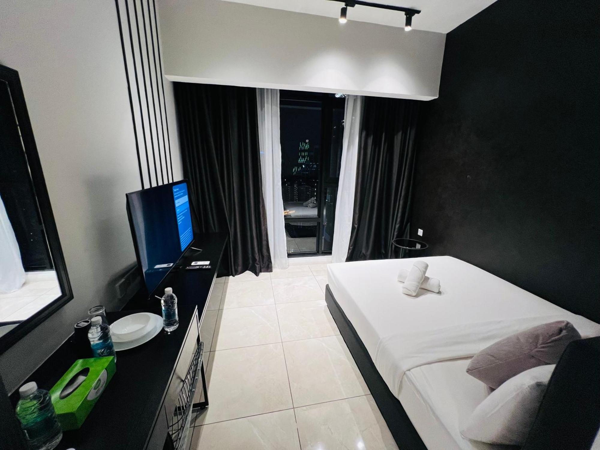 Axon Suites Pavilion By Victory House Куала Лумпур Екстериор снимка